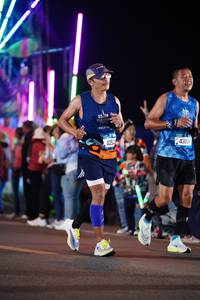 BIB: 2217, 405, 43831
                            <button type="button" onclick="openModal(20650803)" class="btn btn-primary btn-sm float-right btn-popup" data-toggle="modal" data-target=".modal-high-quality">
                        <i class="fas fa-shopping-cart"></i> Add to Cart
                    </button>
                                            <button type="button" onclick="isThisMe(20650803, true)" class="btn btn-success btn-sm float-right btn-popup btn-isme hidden" data-toggle="tooltip" data-placement="bottom" title="นี่คือรูปของคุณใช่ไหม คลิกที่นี่เพื่อเอาเข้าอัลบั้ม">
                        <i class="fas fa-plus"></i> Add to album
                    </button>
                    <button type="button" onclick="isThisMe(20650803, false)" class="btn btn-warning btn-sm float-right btn-popup btn-isnotme hidden">
                        <i class="fas fa-ban"></i> Remove from album
                    </button>